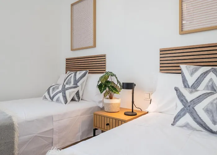 Xpce Urban 6 Skyline - Parking Free Apartment