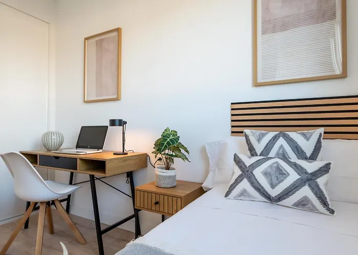 Xpce Urban 6 Skyline - Parking Free Apartment *