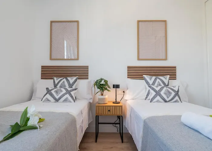 Xpce Urban 6 Skyline - Parking Free * Malaga